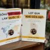 [Combo 2 cuốn] LỌT QUA KHE CỬA HẸP - SỐNG VIỆT NAM LÀM VIỆC QUỐC TẾ - Helena Hạnh Đặng - NXB Thế Giới.