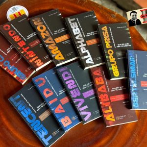 COMBO 10 CUỐN NHỮNG GÃ KHỔNG LỒ TRUYỀN THÔNG QUA GÓC NHÌN KINH TẾ CHÍNH TRỊ - Lyceum - NXB Đà Nẵng