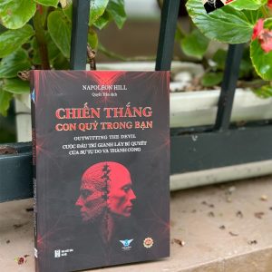(Bìa mềm) CHIẾN THẮNG CON QUỶ TRONG BẠN – Napoleon Hill – Quyết Trần dịch – Minh Quang Books – NXB Hà Nội