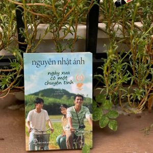 (Bản khổ nhỏ bìa phim) NGÀY XƯA CÓ MỘT CHUYỆN TÌNH – Nguyễn Nhật Ánh – NXB Trẻ