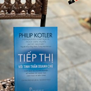 TIẾP THỊ VỚI TINH THẦN DOANH CHỦ – Nxb Trẻ