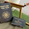 (Bìa cứng) KHƠI DẬY TIỀM THỨC - Hành trình khai phá bản ngã, vượt lên giới hạn bản thân – Waka
