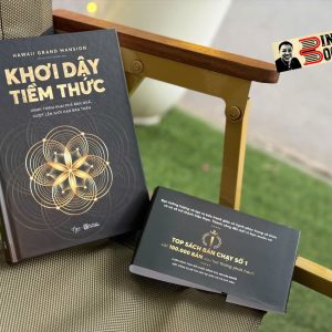 (Bìa cứng) KHƠI DẬY TIỀM THỨC - Hành trình khai phá bản ngã, vượt lên giới hạn bản thân – Waka