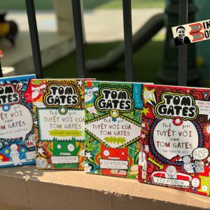 (Bản Song Ngữ – Bộ 4 cuốn) THẾ GIỚI TUYỆT VỜI CỦA TOM GATES – Liz Pichon – Hà Giang Books