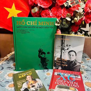 [Combo 4 cuốn] (Hồ Chí Minh - Một con người và một dân tộc) – (Hồi ký gia đình – Bạn bè – Đất nước) – (Cánh chim bất tử) – (Điệp viên hoàn hảo X6)