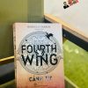 CÁNH TƯ – FOURTH WING - Rebecca Yarros – Hoàng Anh dịch -  NXB Trẻ