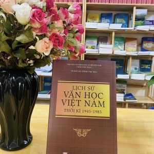 LỊCH SỬ VĂN HỌC VIỆT NAM THỜI KỲ 1945-1985 – NXB KHXH