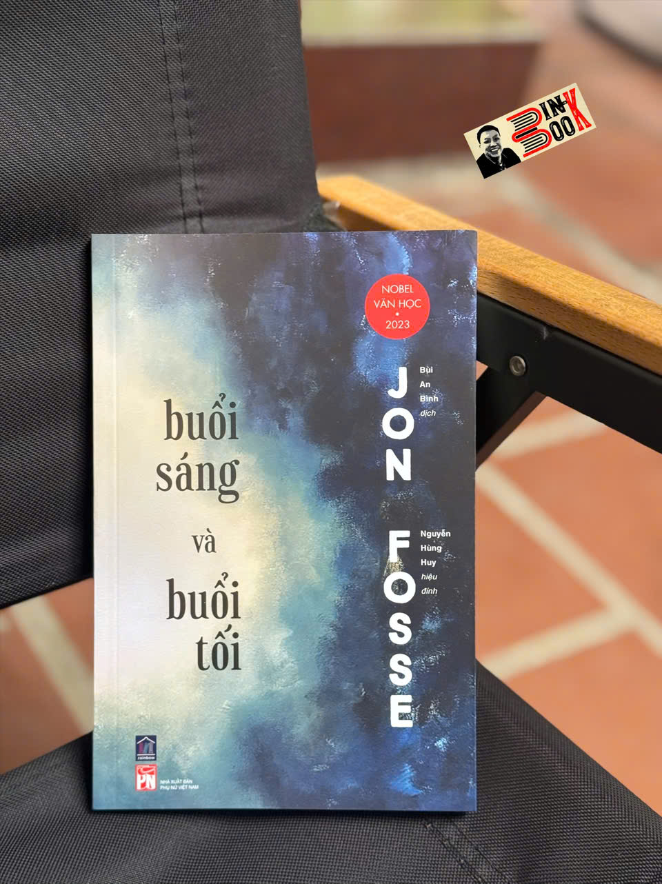 BUỔI SÁNG VÀ BUỔI TỐI (Nobel Văn chương 2023) - Jon Fosse - Bùi An Bình dịch - Rainbow Books