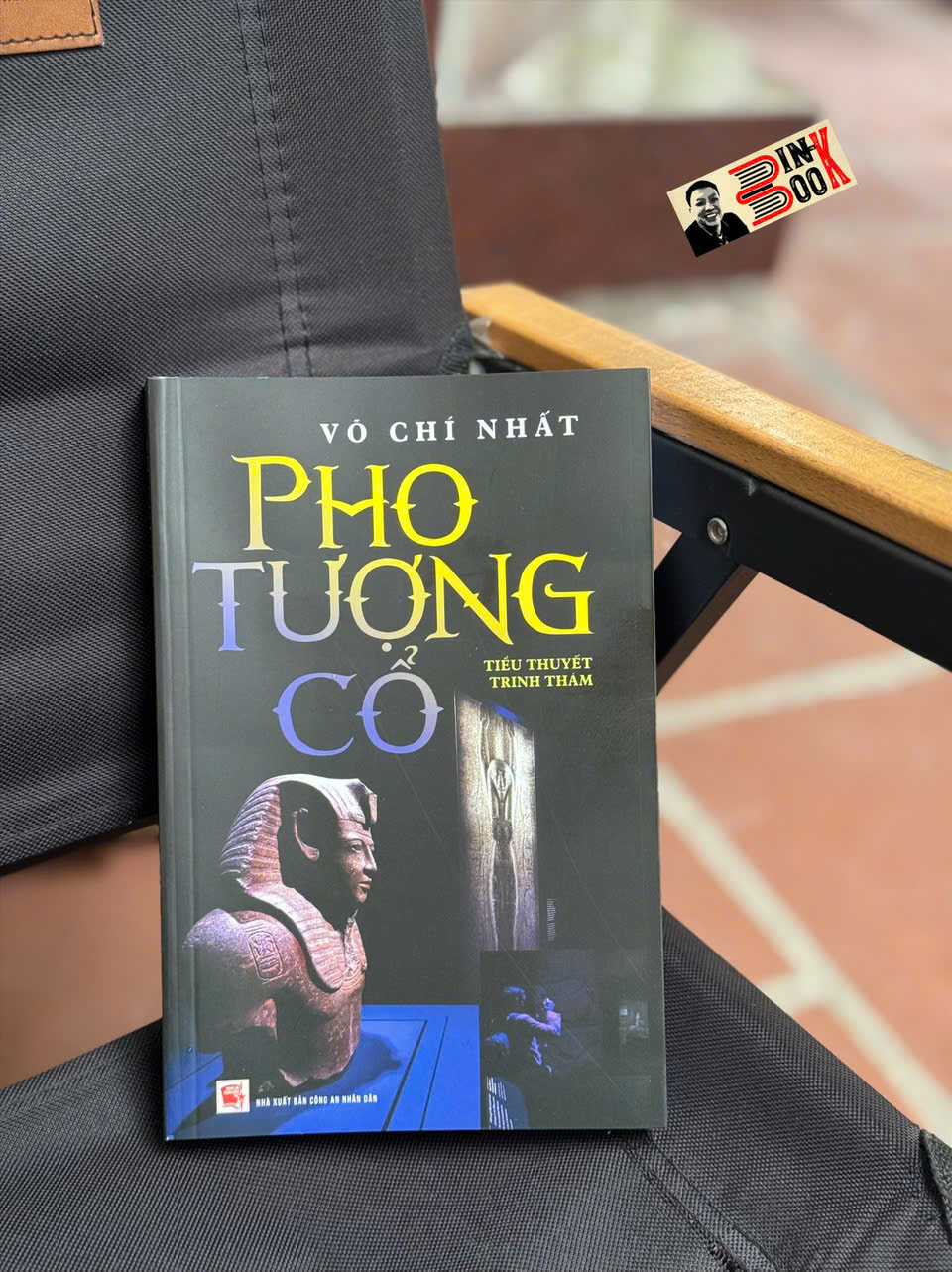 PHO TƯỢNG CỔ - VÕ CHÍ NHẤT - NXB CÔNG AN NHÂN DÂN