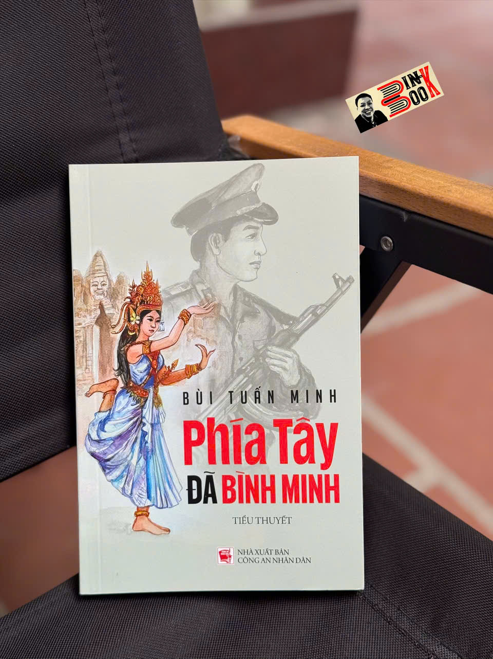 PHÍA TÂY ĐÃ BÌNH MINH – Bùi Tuấn Minh – NXB Công an Nhân dân