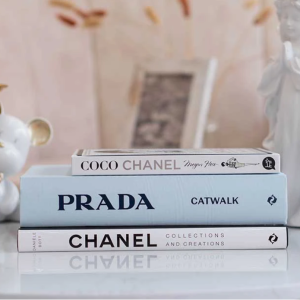 (Sách ngoại văn, combo 3 cuốn, bìa cứng) PRADA CATWALK, CHANEL COLLECTIONS & COCO CHANEL - Read Station