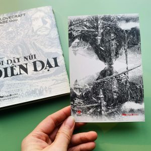 (Tặng kèm Postcard) NƠI DÃY NÚI ĐIÊN DẠI – Tập 1 - H. P. Lovecraft, Tanabe Gou - Miểu Mạn dịch - NXB Kim Đồng