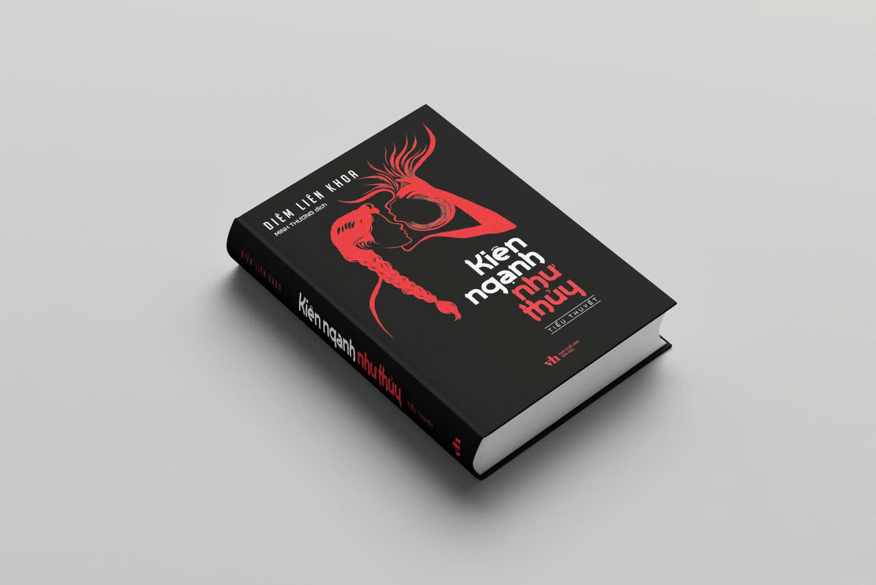 (Ấn bản giới hạn, bìa cứng, đánh số 500 cuốn; chữ ký in và triện của tác giả; chữ ký và triện của dịch giả Minh Thương) KIÊN NGẠNH NHƯ THỦY - Diêm Liên Khoa - Minh Thương dịch - NXB Văn Học