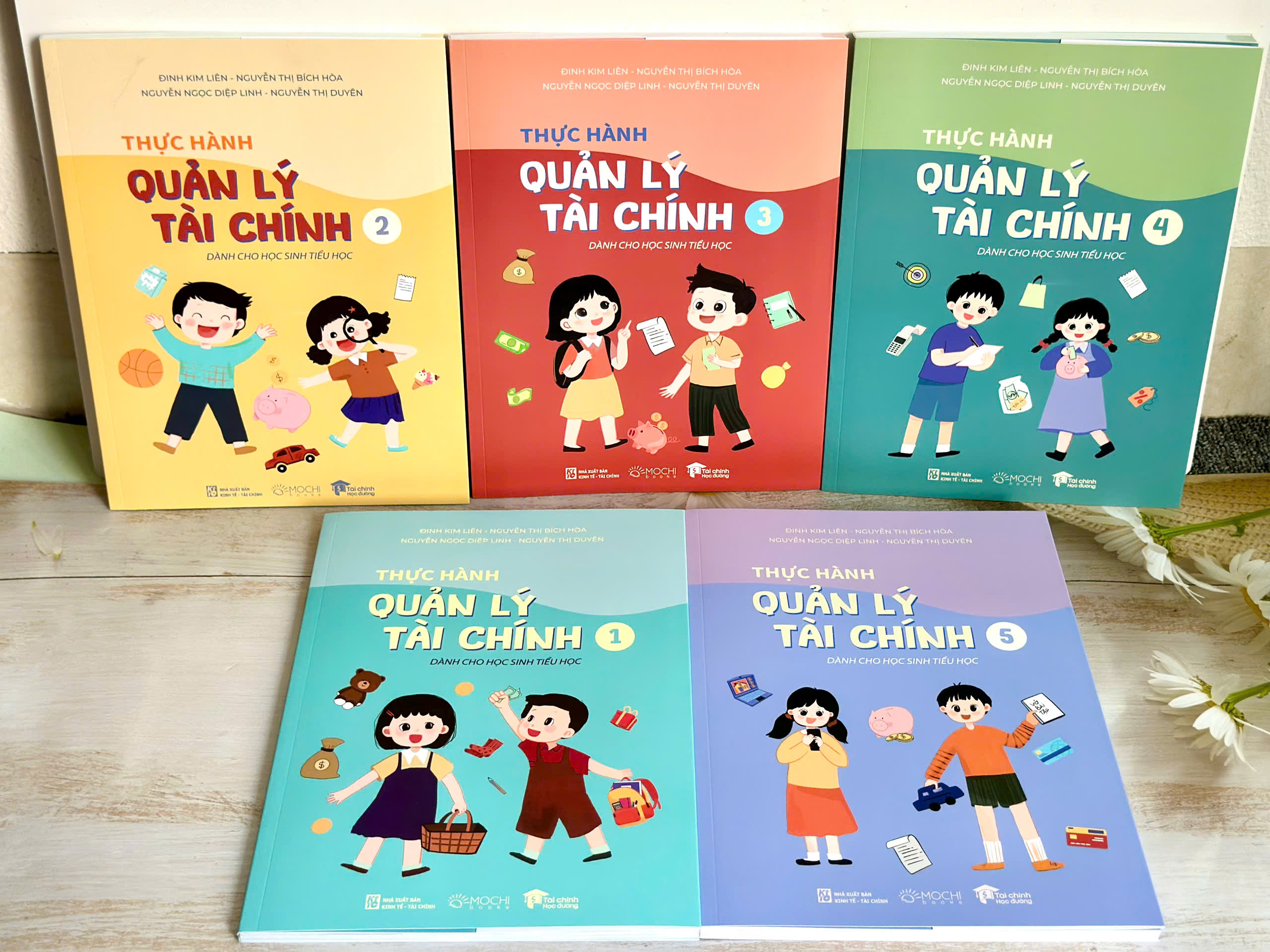 (COMBO 5 TẬP) THỰC HÀNH QUẢN LÝ TÀI CHÍNH - Đinh Kim Liên - Nguyễn Thị Bích Hòa - Nguyễn Ngọc Diệp Linh - Nguyễn Thị Duyên - Mochibooks