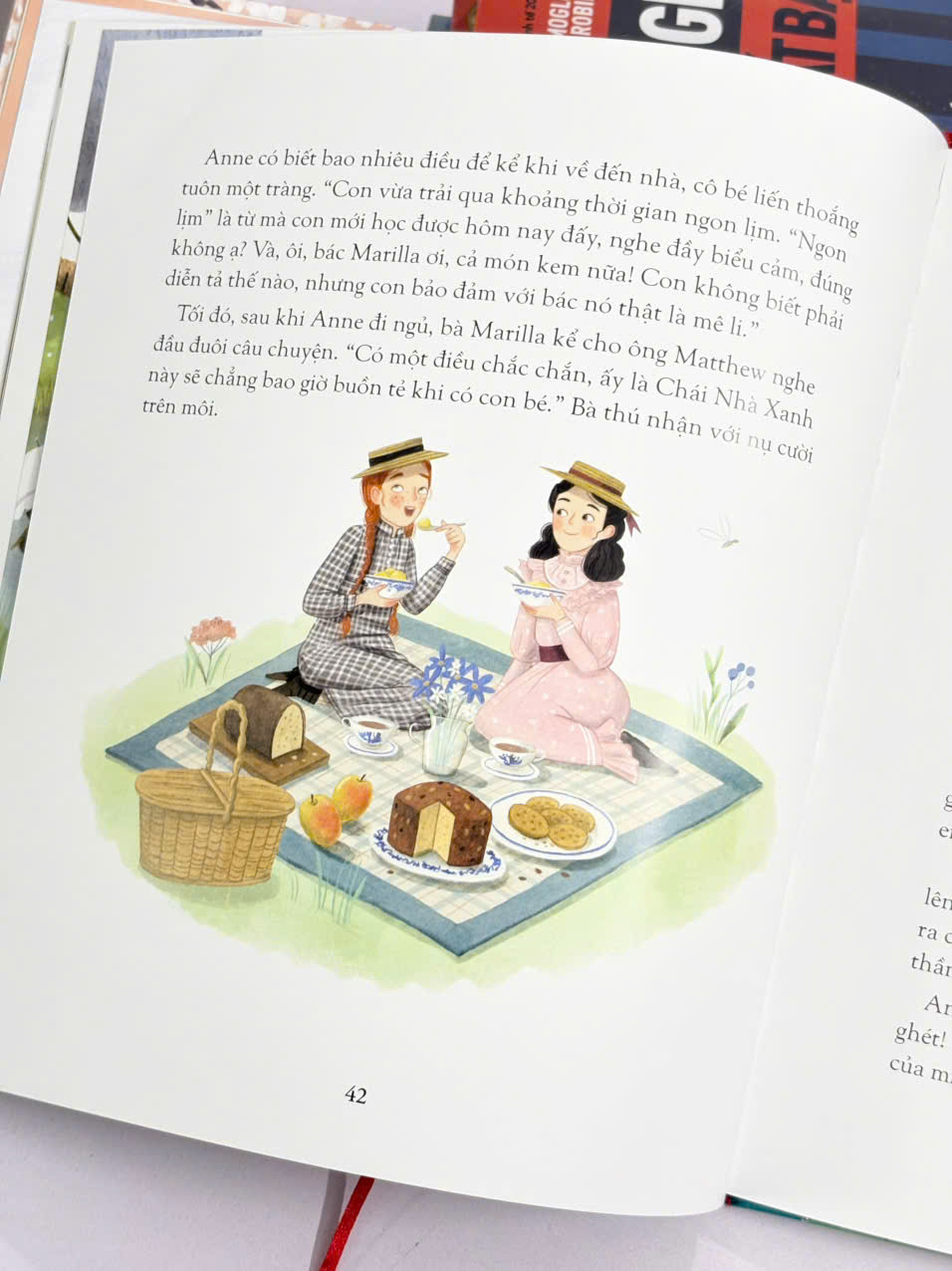 (Bìa cứng) Illustrated Speaial Editions - ANNE TÓC ĐỎ DƯỚI CHÁI NHÀ XANH - L.M.Montgomery & Katherie Woodfine - Matryoshka dịch - Đinh Tị - Ảnh 2