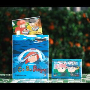 (Bản sách tranh, Tặng 2 Postcard kèm khung) CÔ BÉ PONYO - Từ bộ phim của Hayao Miyazaki - Trân Trân dịch – NXB Kim Đồng