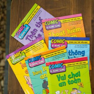 COMBO 6 CUỐN COMIC KĨ NĂNG SỐNG - DÀNH CHO TRẺ TIỂU HỌC: Giao thông an toàn, Vui chơi an toàn, Ăn uống an toàn, Thân thể khỏe mạnh, Thoát hiểm an toàn, Dùng internet an toàn – Lời Hoài Thu, Hiếu Minh - Tranh Nguyễn Quang Toàn – NXB Kim Đồng